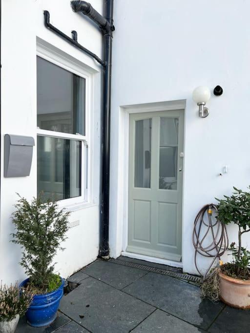 Poets Rest, Free Parking, Ev Socket Fees Apply Walk To Beach Brighton Exterior foto